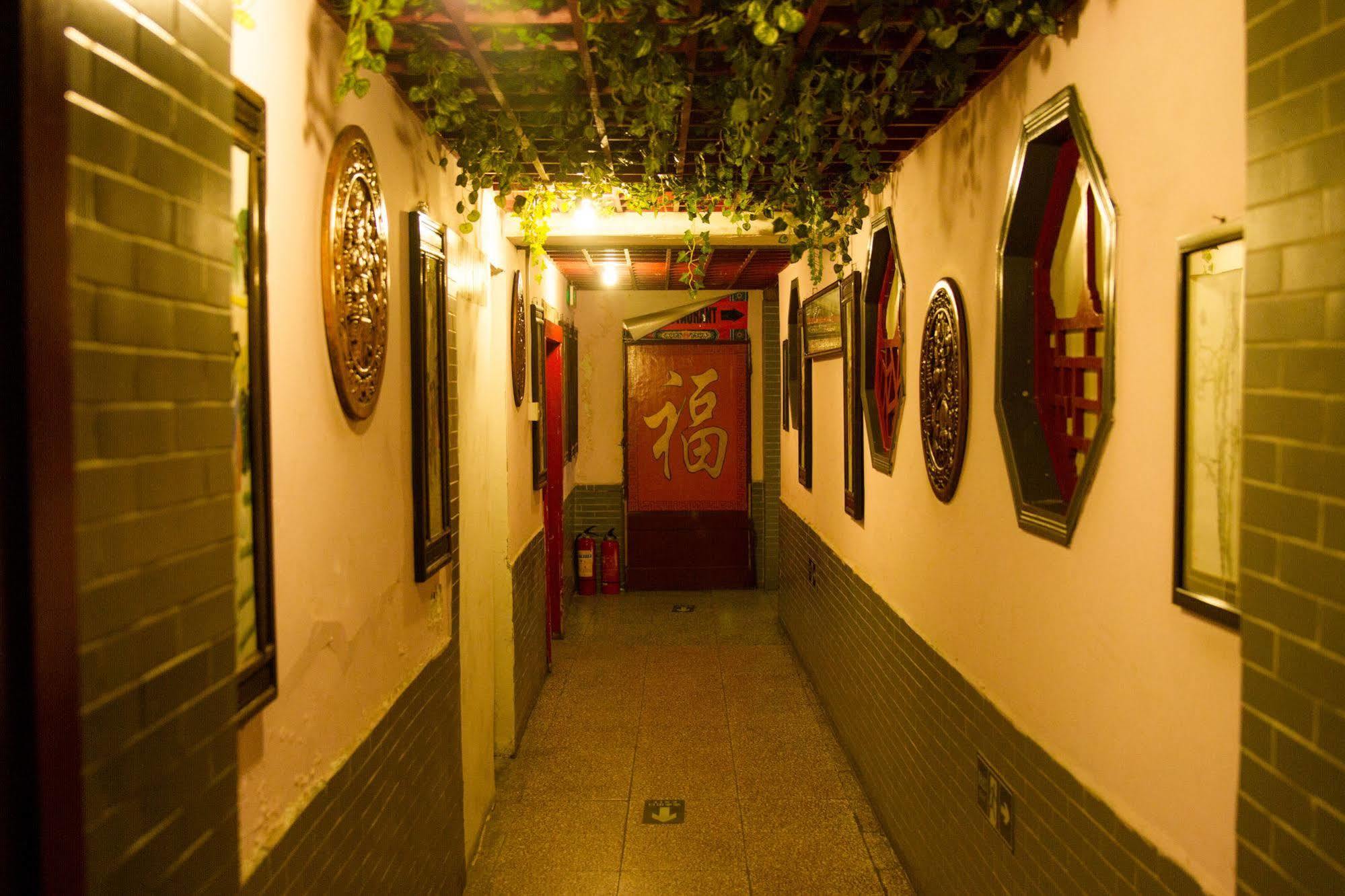 Beijing Leo Courtyard Hostel Екстериор снимка