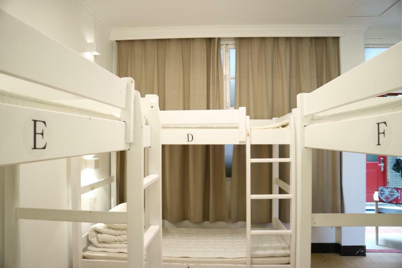 Beijing Leo Courtyard Hostel Екстериор снимка